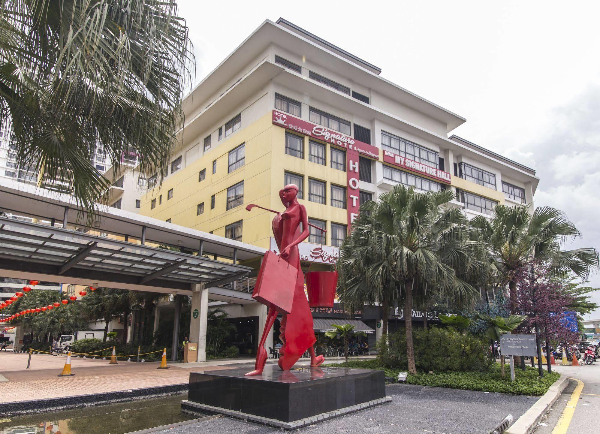 Signature Hotel @ Puchong Setiawalk Kültér fotó